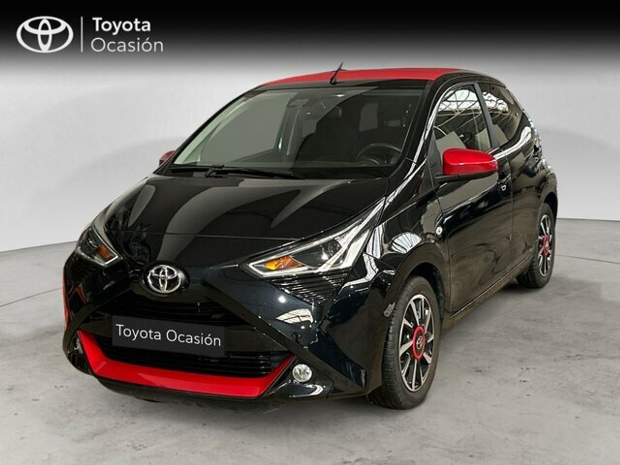 TOYOTA Aygo (5 Puertas x-style 70 Manual 5v) en Valencia