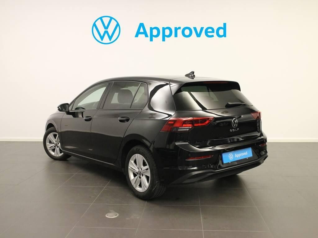 Foto del VOLKSWAGEN Golf 1.5 eTSI Life DSG 110kW