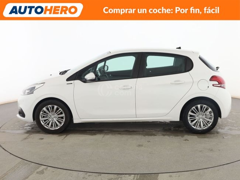 Foto del PEUGEOT 208 1.2 PureTech S&S Signature 82