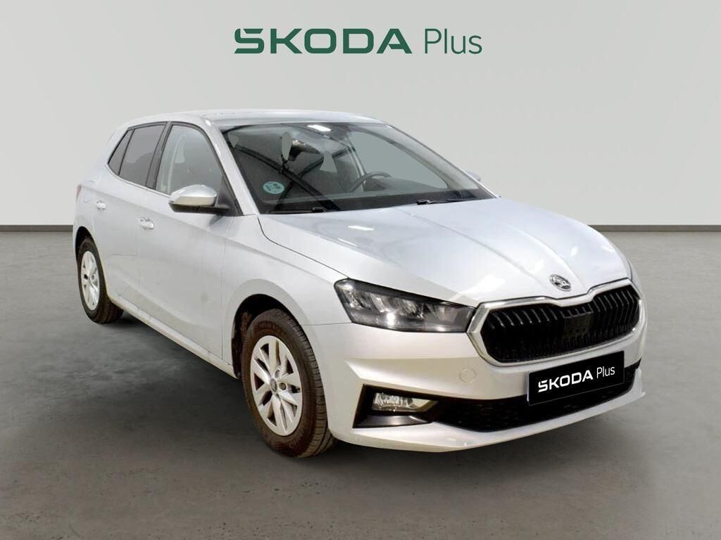 SKODA Fabia (1.0 TSI Selection DSG 85 kW (115 CV)) en Madrid