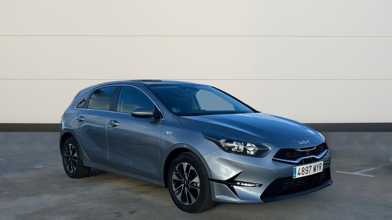 KIA Ceed (1.5 MHEV 103KW DRIVE DCT 140 5P) en Madrid