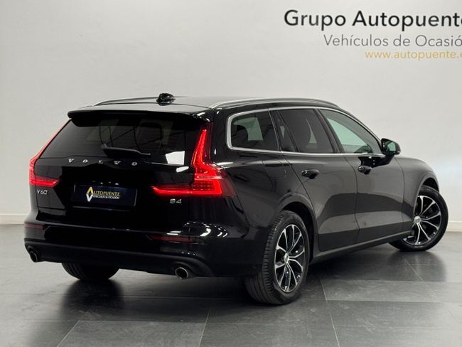 Foto del VOLVO V60 B4 Momentum Pro Aut.