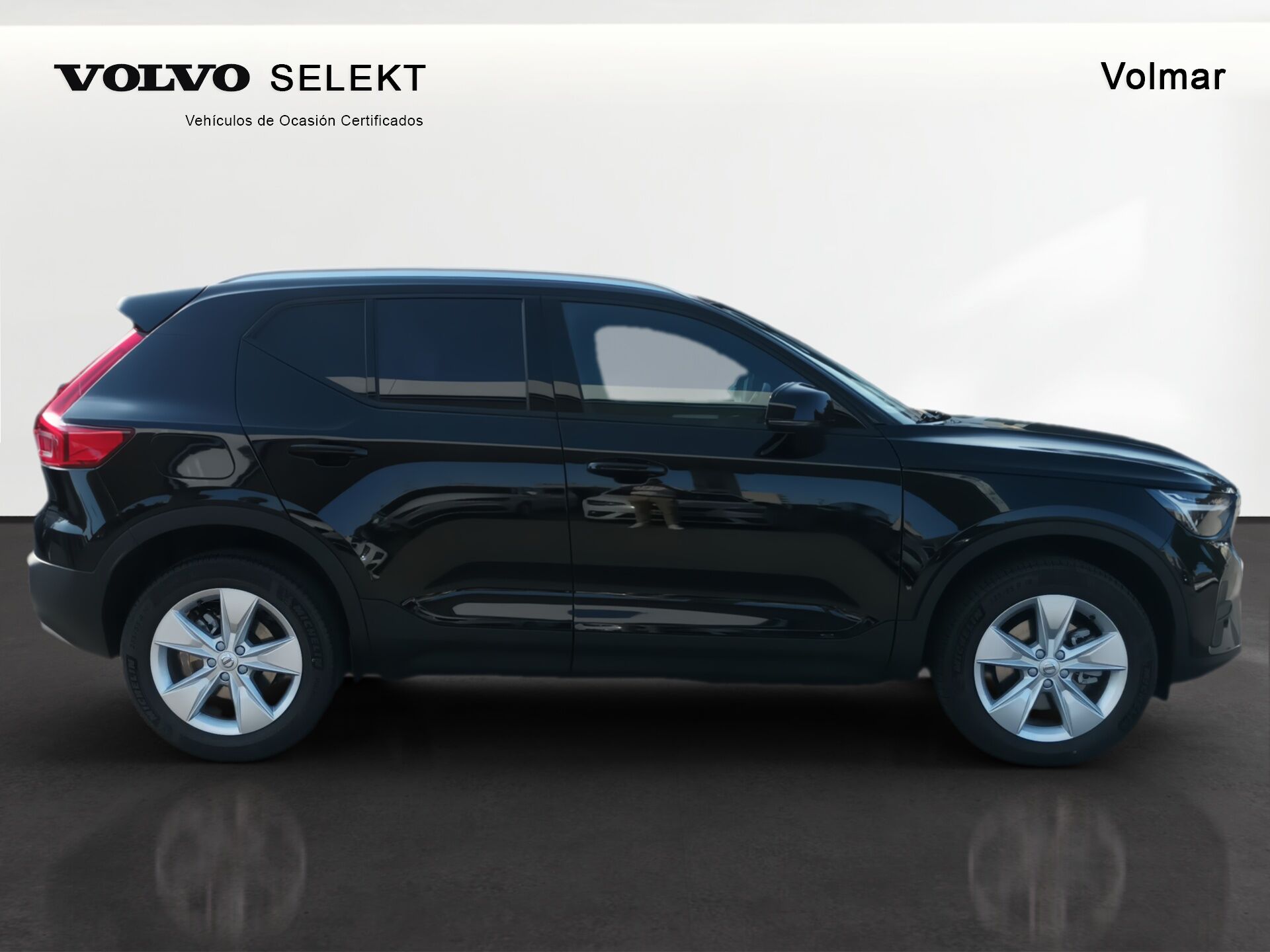 Imagen 3 de VOLVO XC40