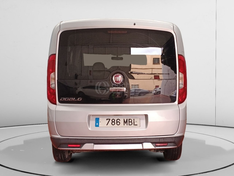 Foto del FIAT Dobló Combi 1.6Mjt Trekking 89kW