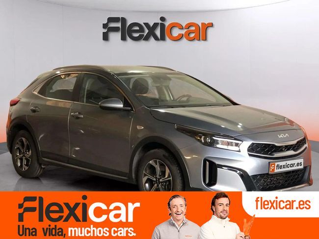 KIA XCeed (1.5 Drive 118kW (160CV) - 5P (2023)) en Córdoba
