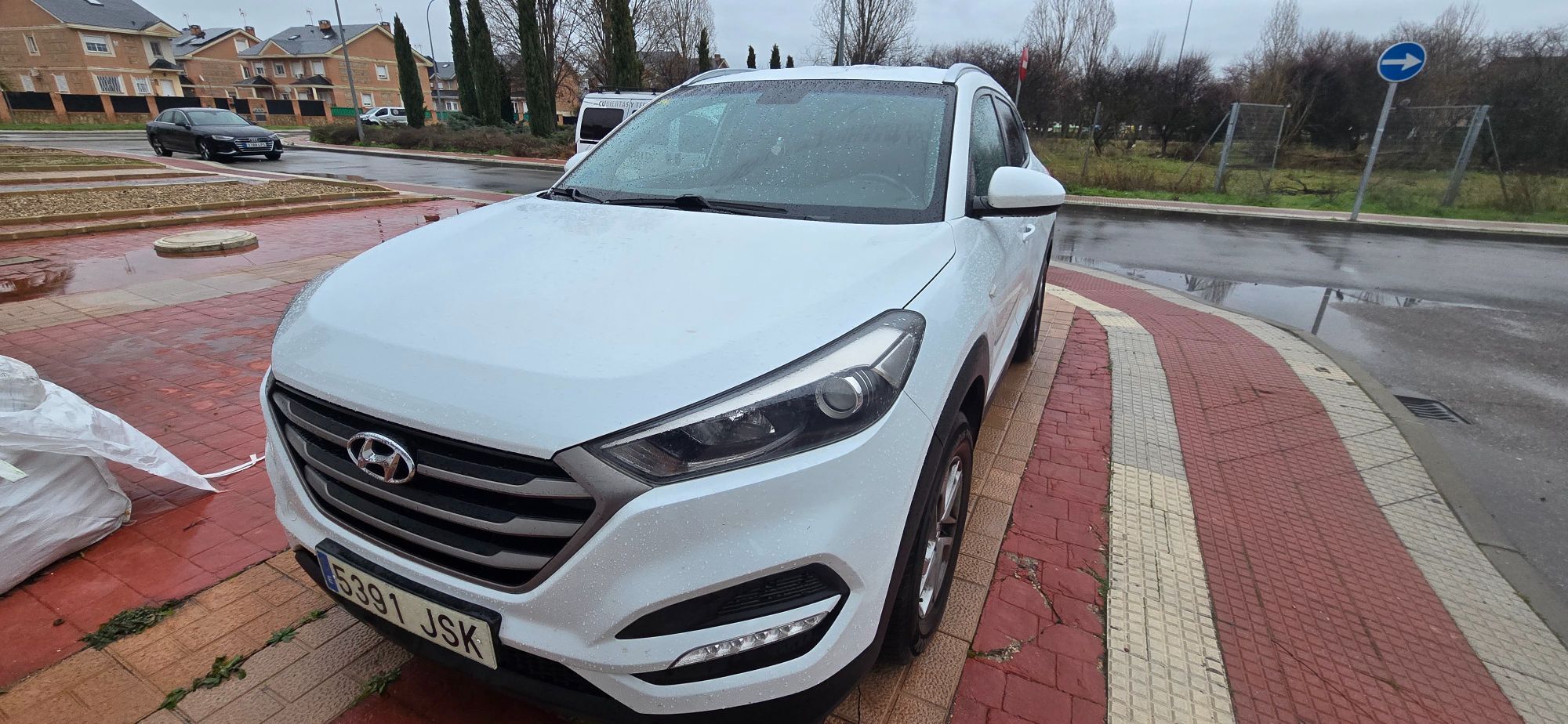 Foto del HYUNDAI Tucson 1.7CRDI BD Essence 4x2