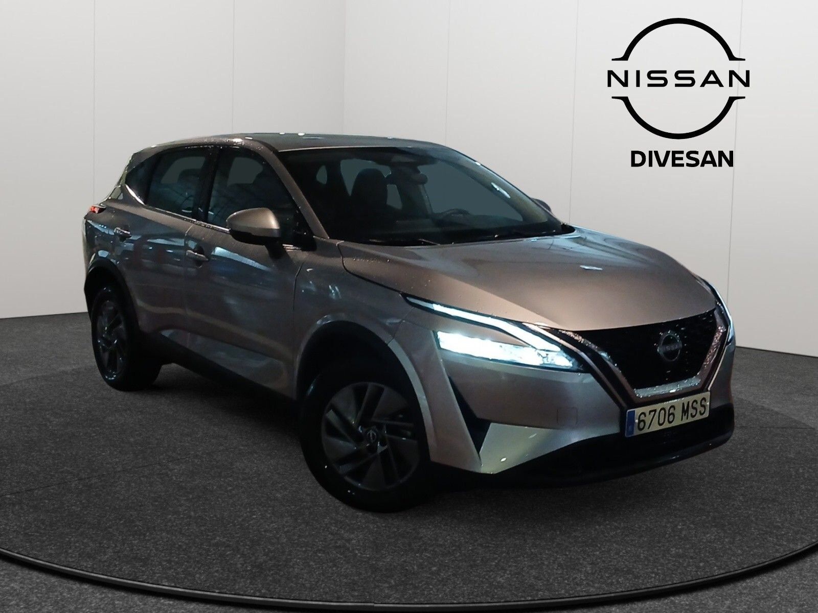 NISSAN Qashqai (1.3 DIG-T MHEV 103KW ACENTA 5P) en Sevilla