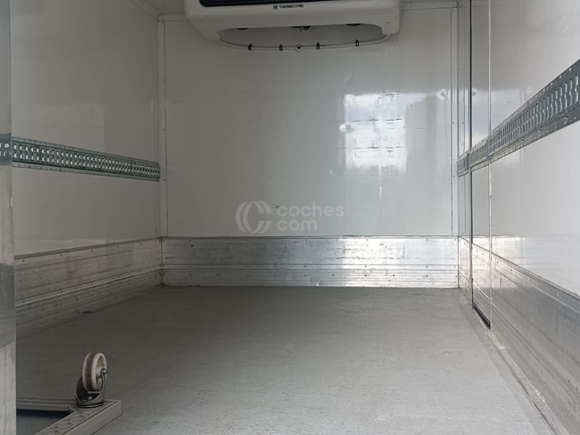 Foto del NISSAN NT400 Cabina Abatible C..Cerr Alu.35.13-3 Comfort