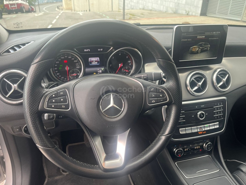 Foto del MERCEDES Clase CLA CLA Shooting Brake 220d 7G-DCT