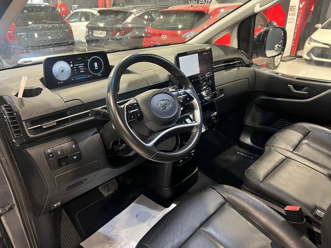 Foto del HYUNDAI Staria 2.2CRDi 9S Tecno 177 Aut.