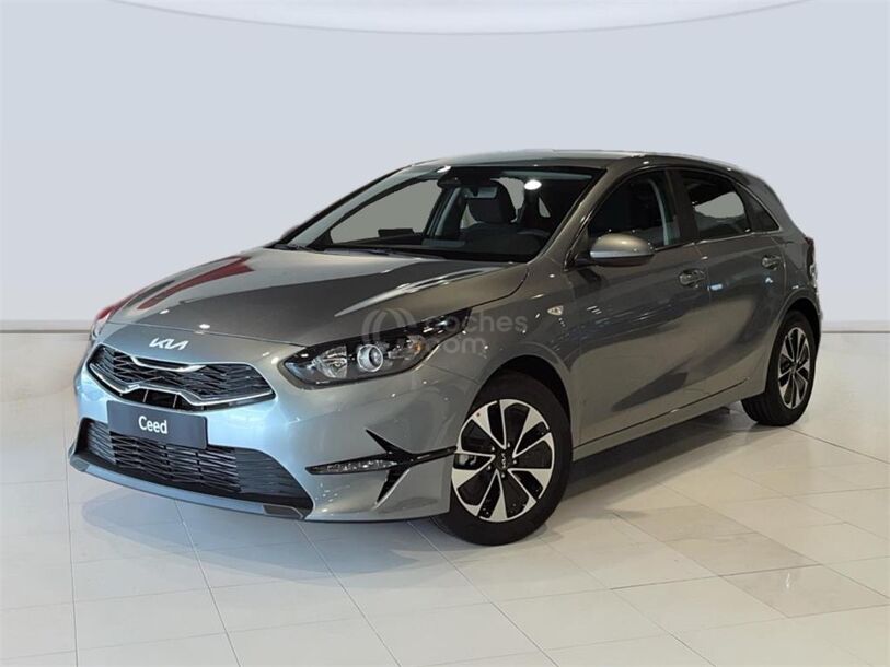 Foto del KIA Ceed 1.6 MHEV iMT Eco-Dynamics Drive 136