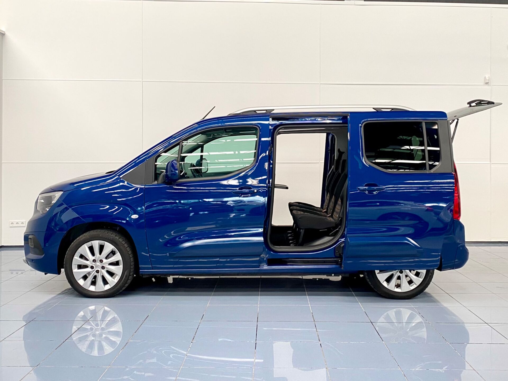 Imagen 3 de OPEL Combo