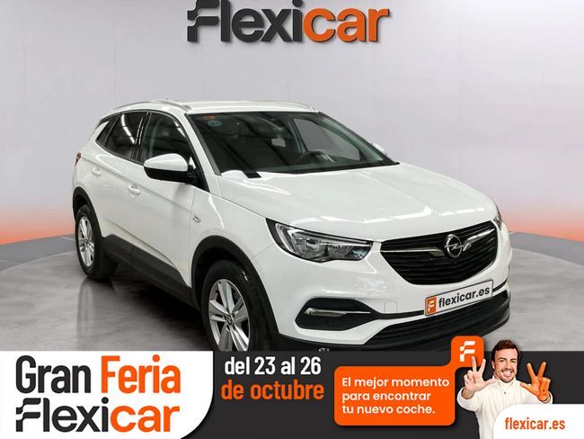 OPEL Grandland X (1.2 Turbo Selective) en Málaga