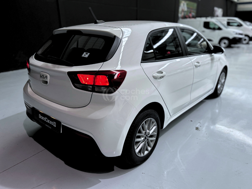 Foto del KIA Rio 1.2 DPi Concept 84