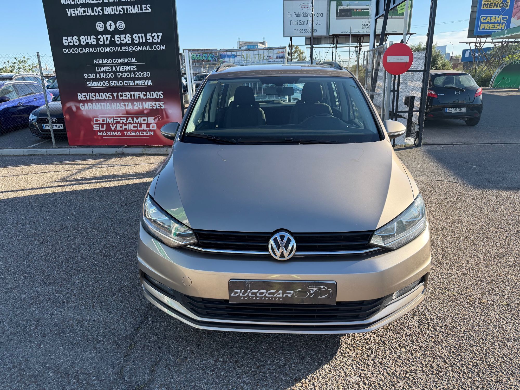 Foto del VOLKSWAGEN Touran 1.6TDI Business and Navi Edition 85kW