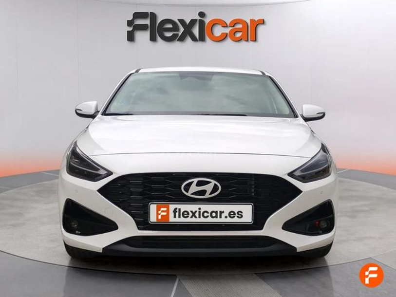 Foto del HYUNDAI i30 1.0 TGDI Klass LR 48V 120