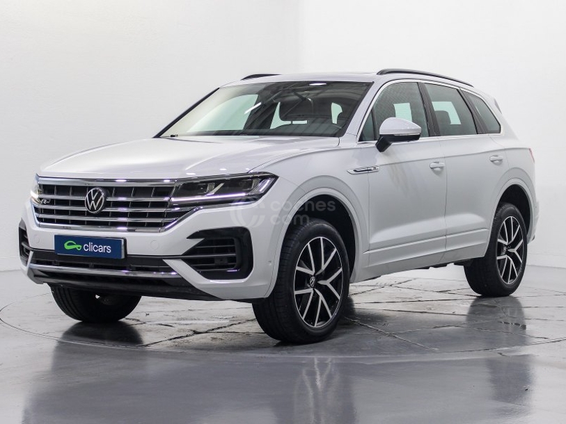 Foto del VOLKSWAGEN Touareg 3.0TDI V6 R-Line Tiptronic 4Motion 210kW