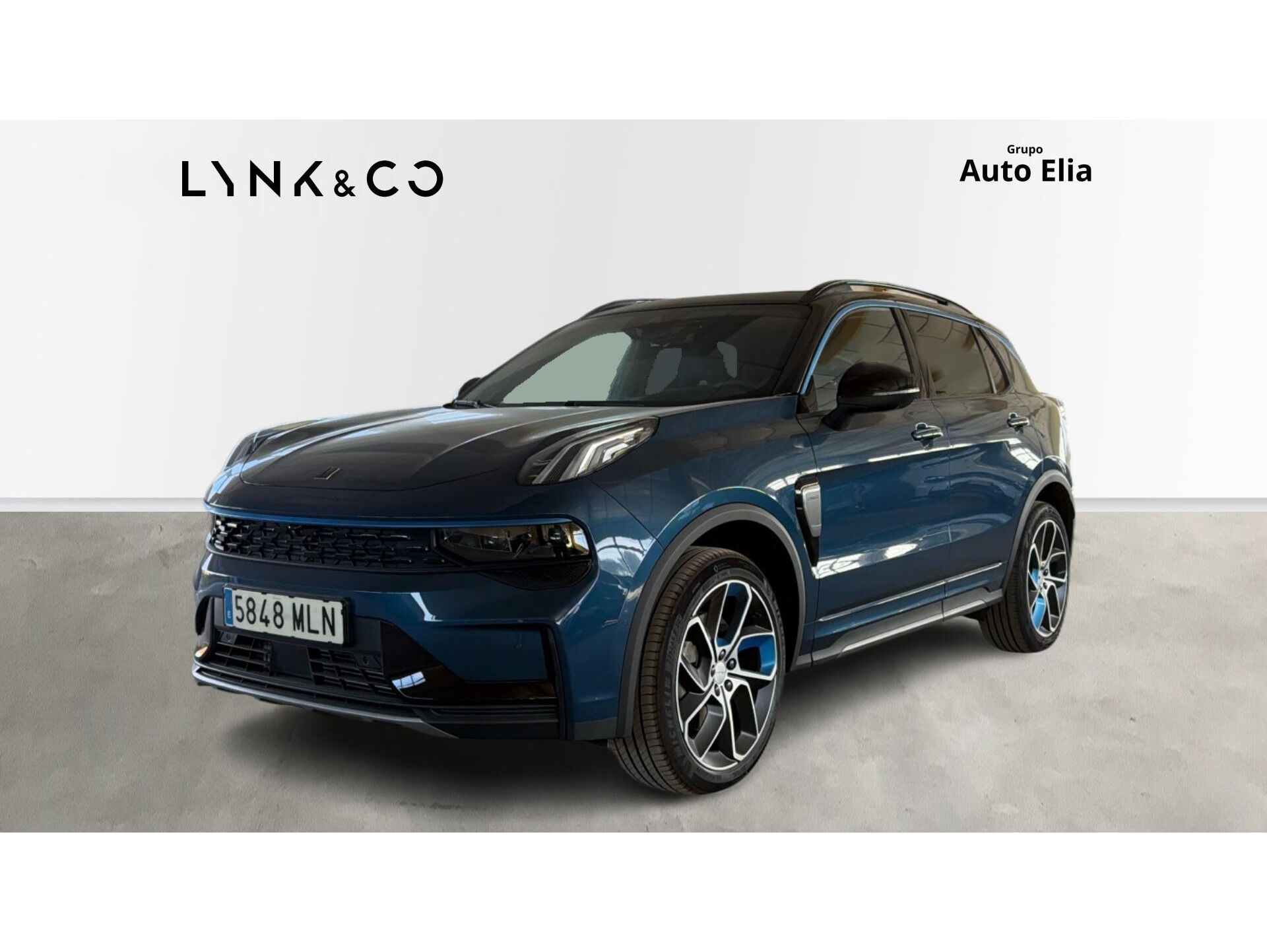 LYNK & CO 01 (1.5 PHEV 6.6kW 192 kW (261 CV)) en Madrid