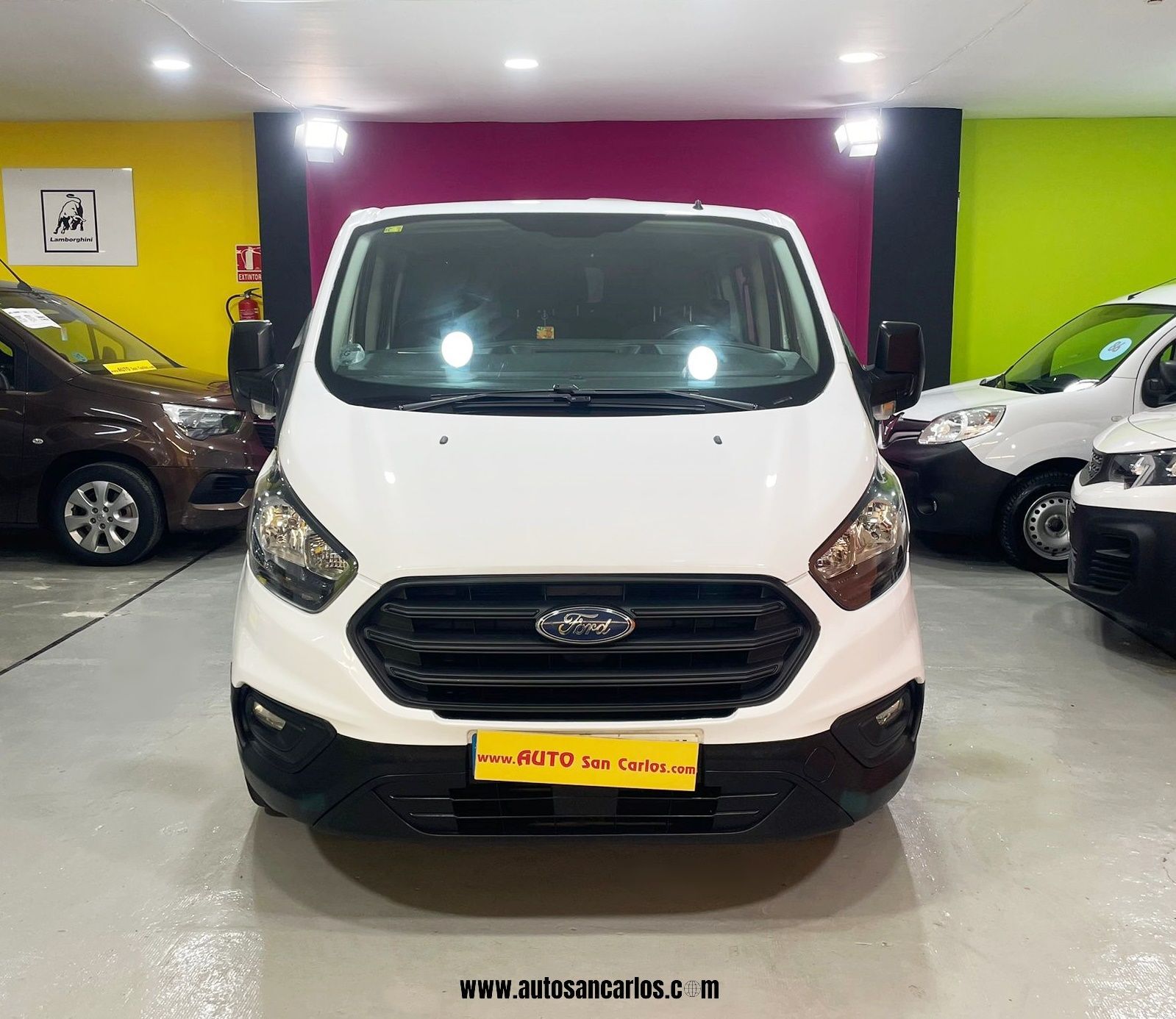 Foto del FORD Transit Custom FT 320 L1 Mixto Ambiente M1 EcoBlue 105