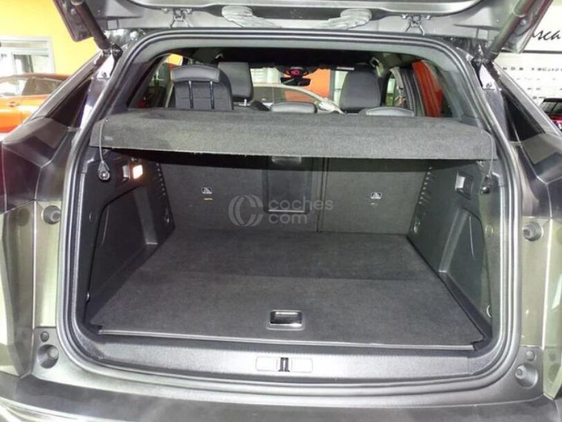 Foto del PEUGEOT 3008 1.2 S&S PureTech GT Line 130