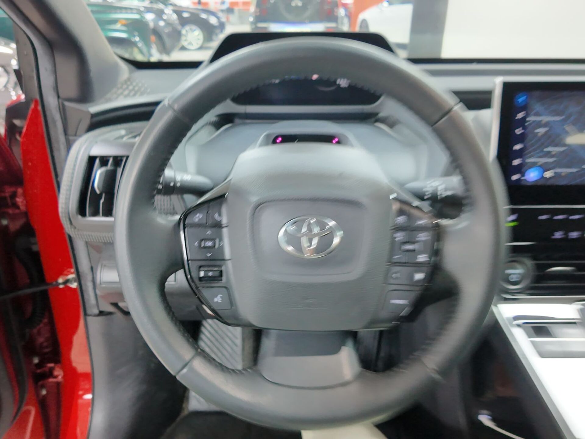 Imagen 3 de TOYOTA bZ4X