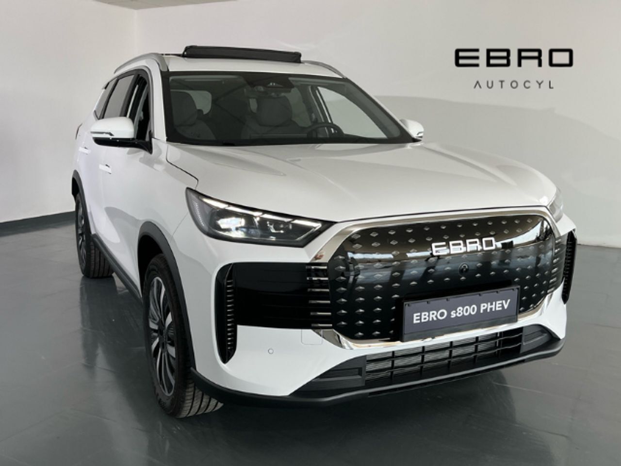 EBRO s800 (1.5 TGDI PHEV Luxury E-CVT) en Valladolid