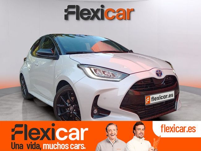 TOYOTA Yaris (1.5 120H Style Plus) en Tarragona