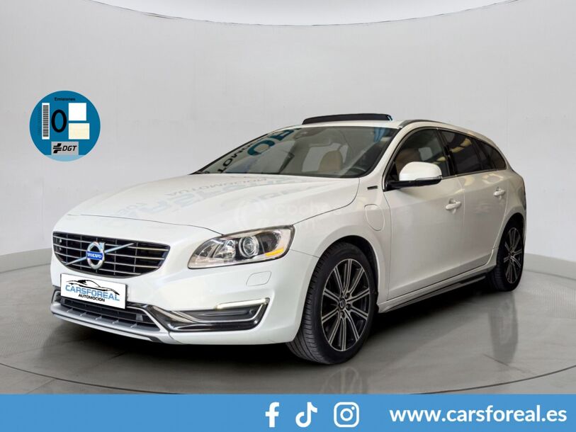 Foto del VOLVO V60 D6 Plug-in Hybrid AWD Aut.