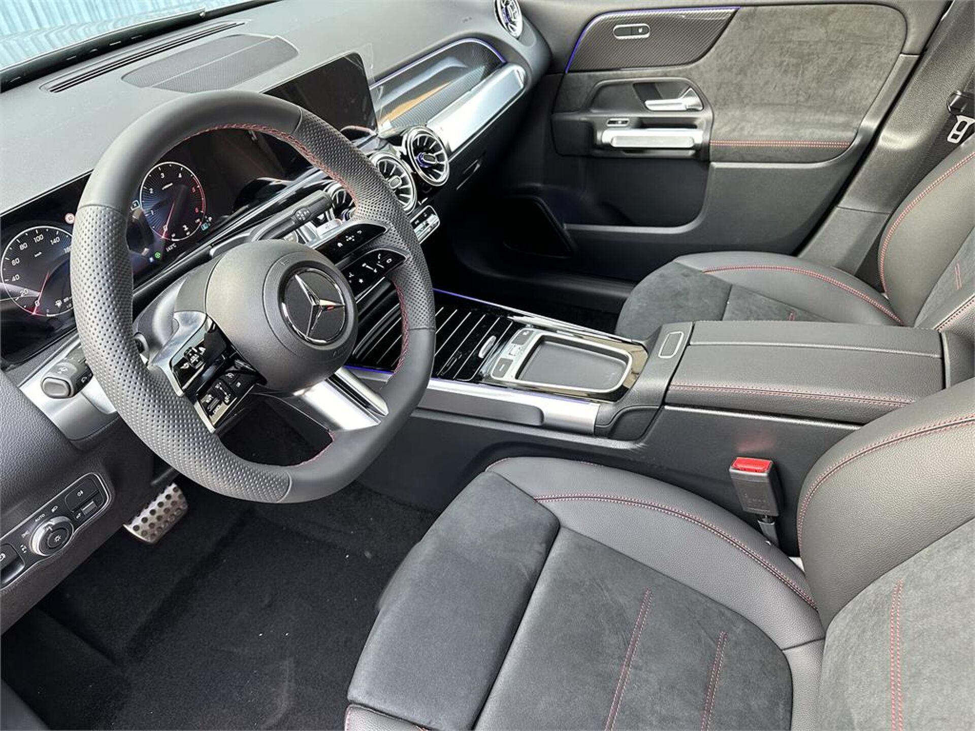 Imagen 3 de MERCEDES Clase GLB