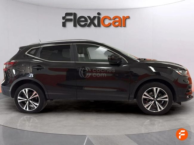 Foto del NISSAN Qashqai 1.3 DIG-T N-Connecta 4x2 103kW