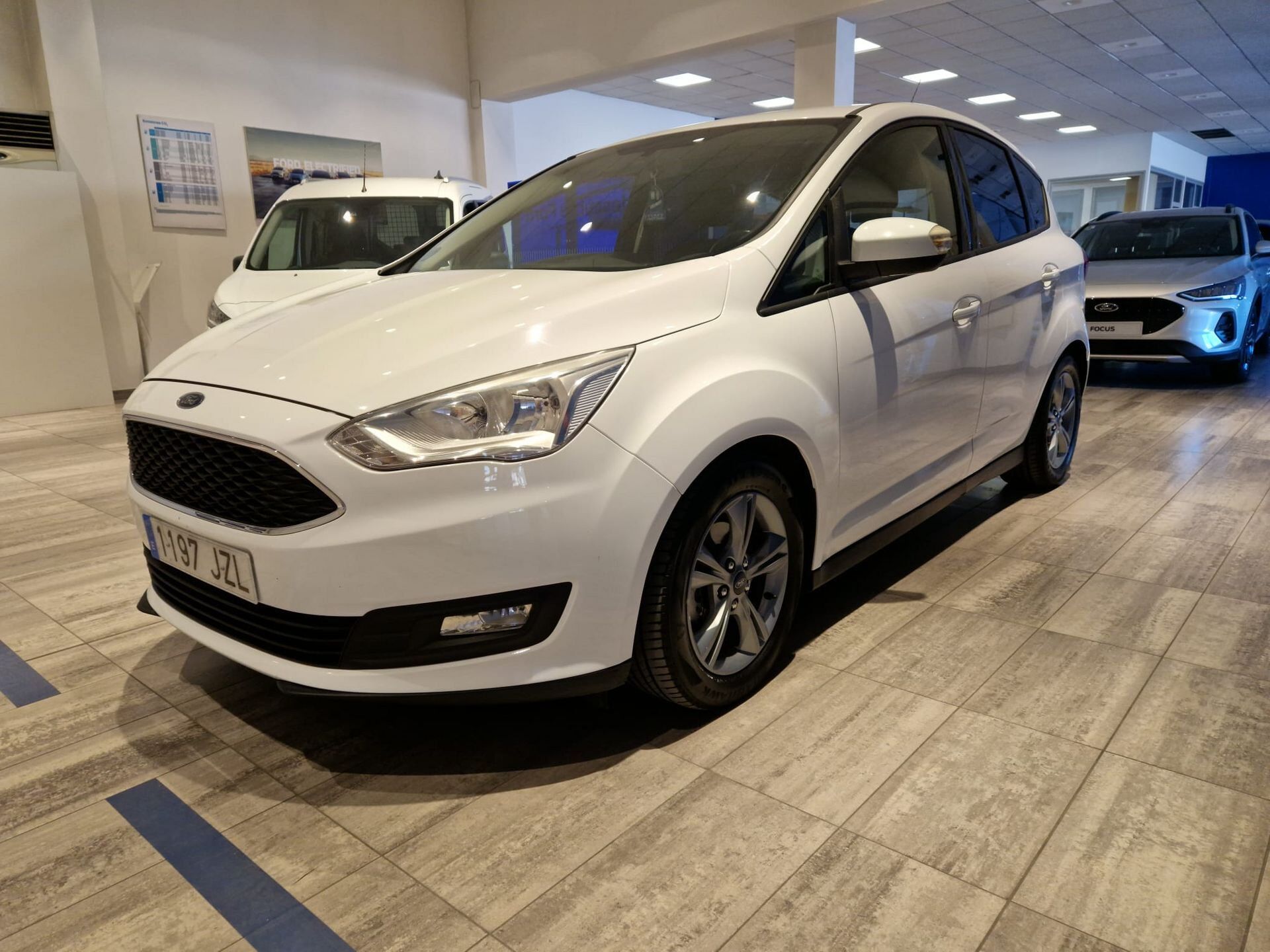 FORD C-Max (1.5 TDCi 88kW (120CV) Trend+) en Ourense