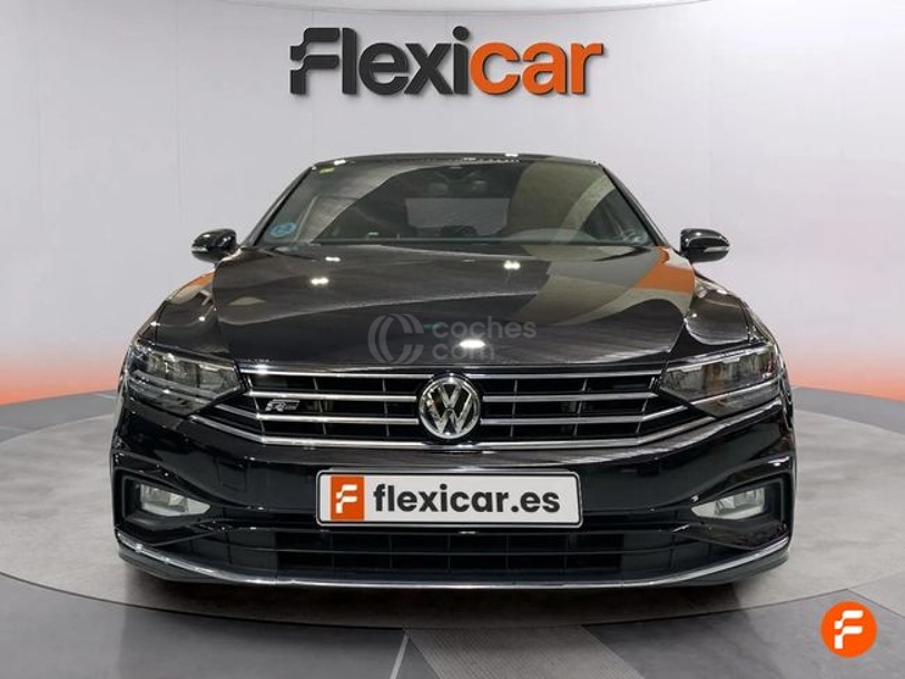 Foto del VOLKSWAGEN Passat 2.0TDI R-Line DSG7 110kW