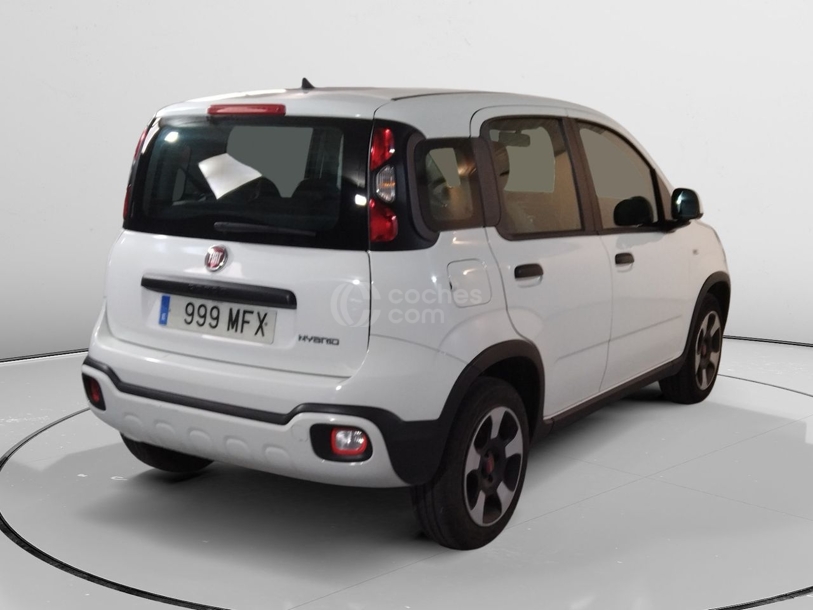 Foto del FIAT Panda 1.0 Gse City Cross Hybrid