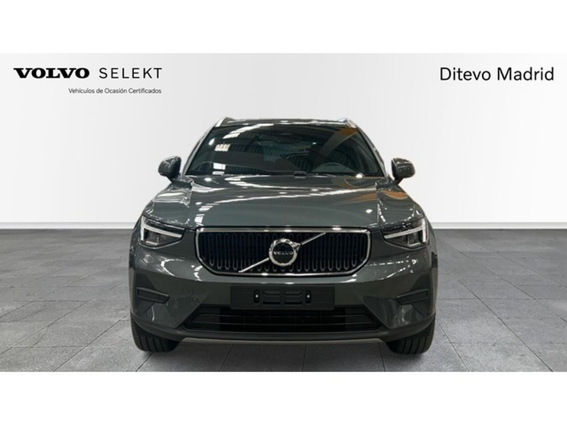 Imagen 3 de VOLVO XC40
