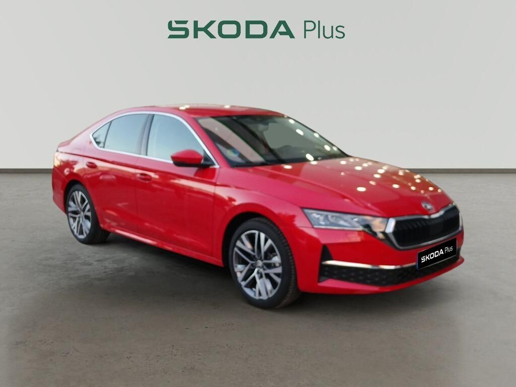 SKODA Octavia (1.5 TSI m-HEV Design DSG 110 kW (150 CV)) en Madrid
