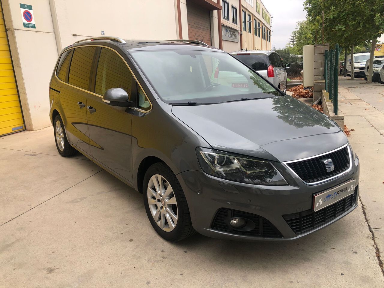 SEAT Alhambra (seat alambra 2.0 tdi dsg 170 cv) en Tarragona
