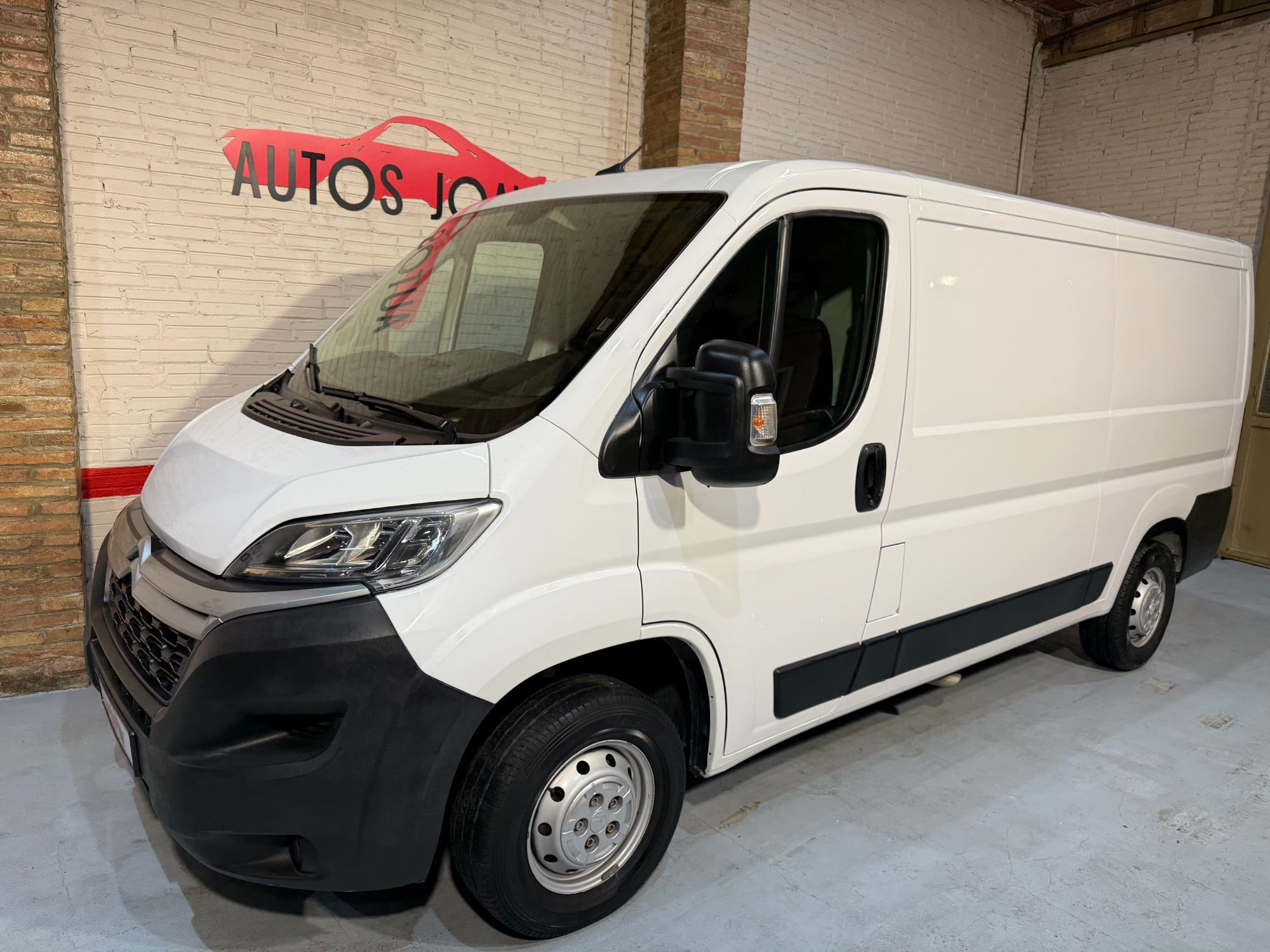 Foto del CITROEN Jumper Fg. 2.2BlueHDi 33 L2H1 S&S 120