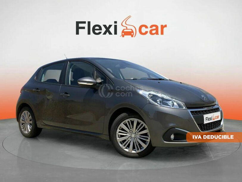 Foto del PEUGEOT 208 1.2 PureTech S&S Signature 110