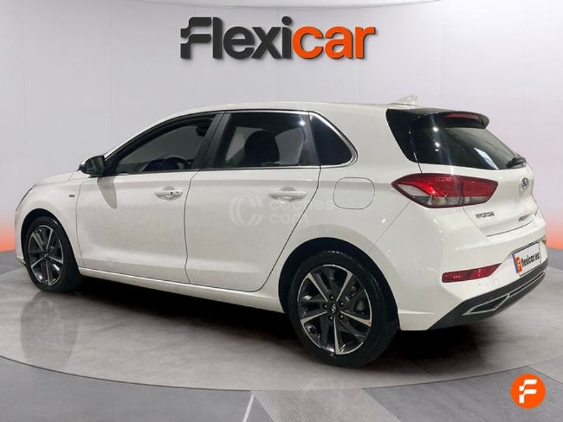 Foto del HYUNDAI i30 1.0 TGDI Tecno 48V 120