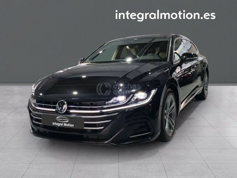 Foto del VOLKSWAGEN Arteon Shooting Brake 2.0TDI R-Line DSG7 110kW