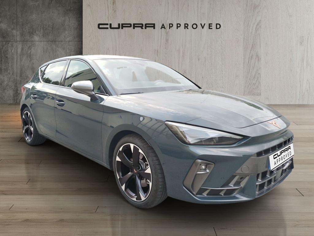 CUPRA León (1.5 TSI e-Hybrid 150 kW (204 CV) DSG) en Barcelona