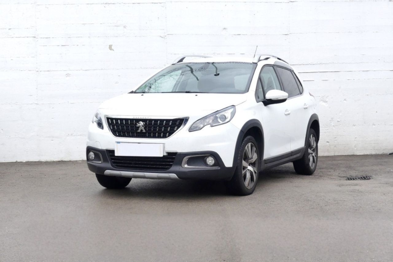 PEUGEOT 2008 (1.2 PURETECH 96KW ALLURE 130 5P) en Cantabria