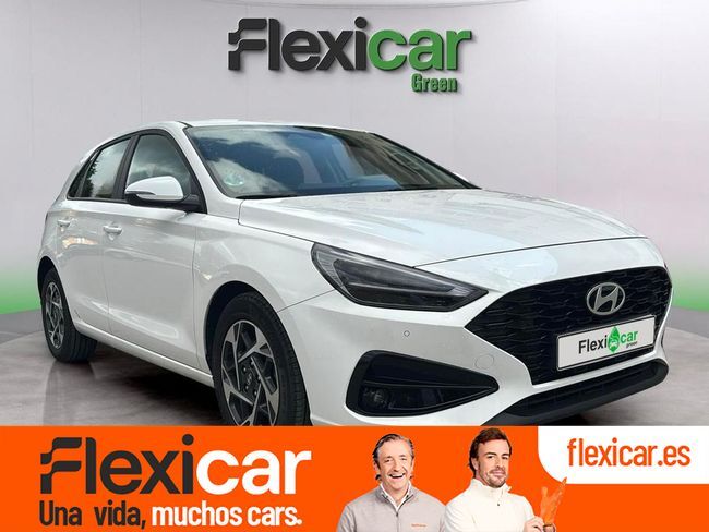 HYUNDAI i30 (1.0 TGDI 48V Klass) en Barcelona