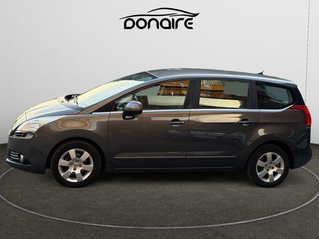 Foto del PEUGEOT 5008 1.6HDI Premium 112