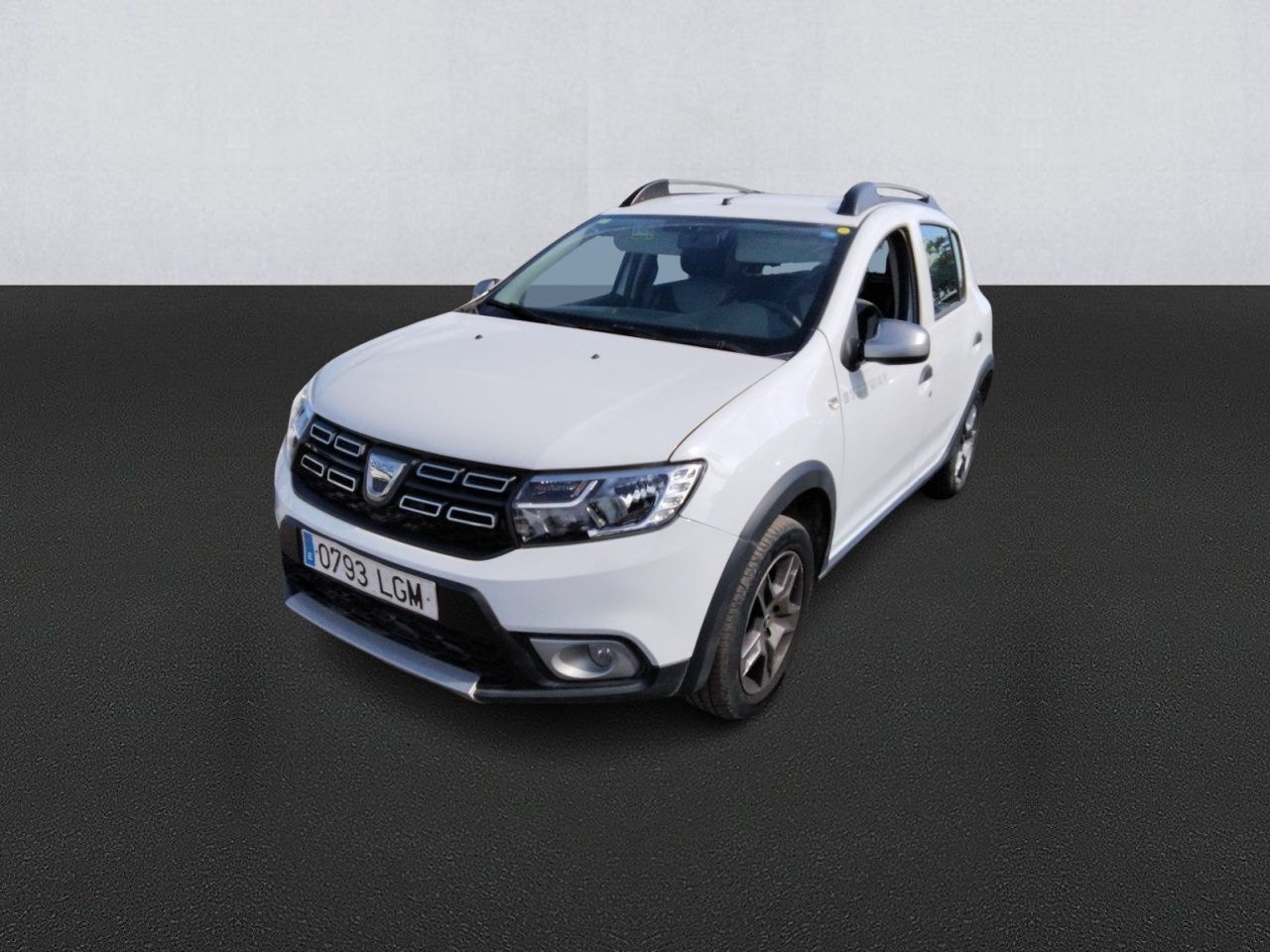 DACIA Sandero (Stepway Essential TCe 66 kW (90 CV)) en Madrid