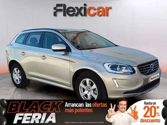 VOLVO XC60 (2.0 D4 Momentum Auto) en Badajoz