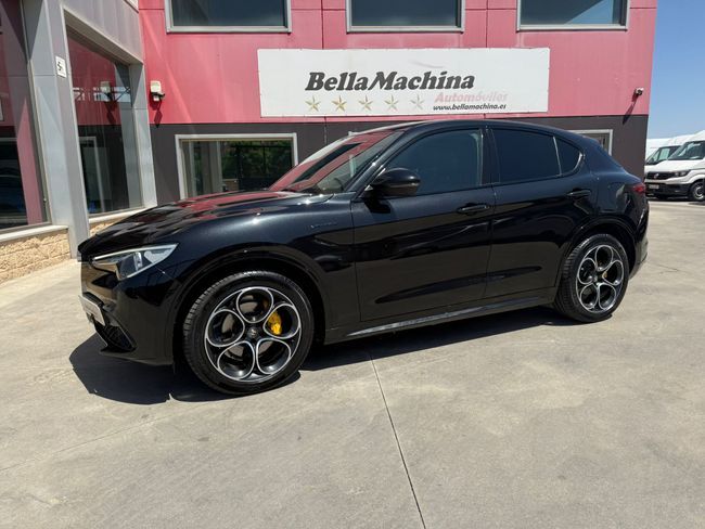 Foto del ALFA ROMEO Stelvio 2.2 Veloce TI Q4 210 Aut.