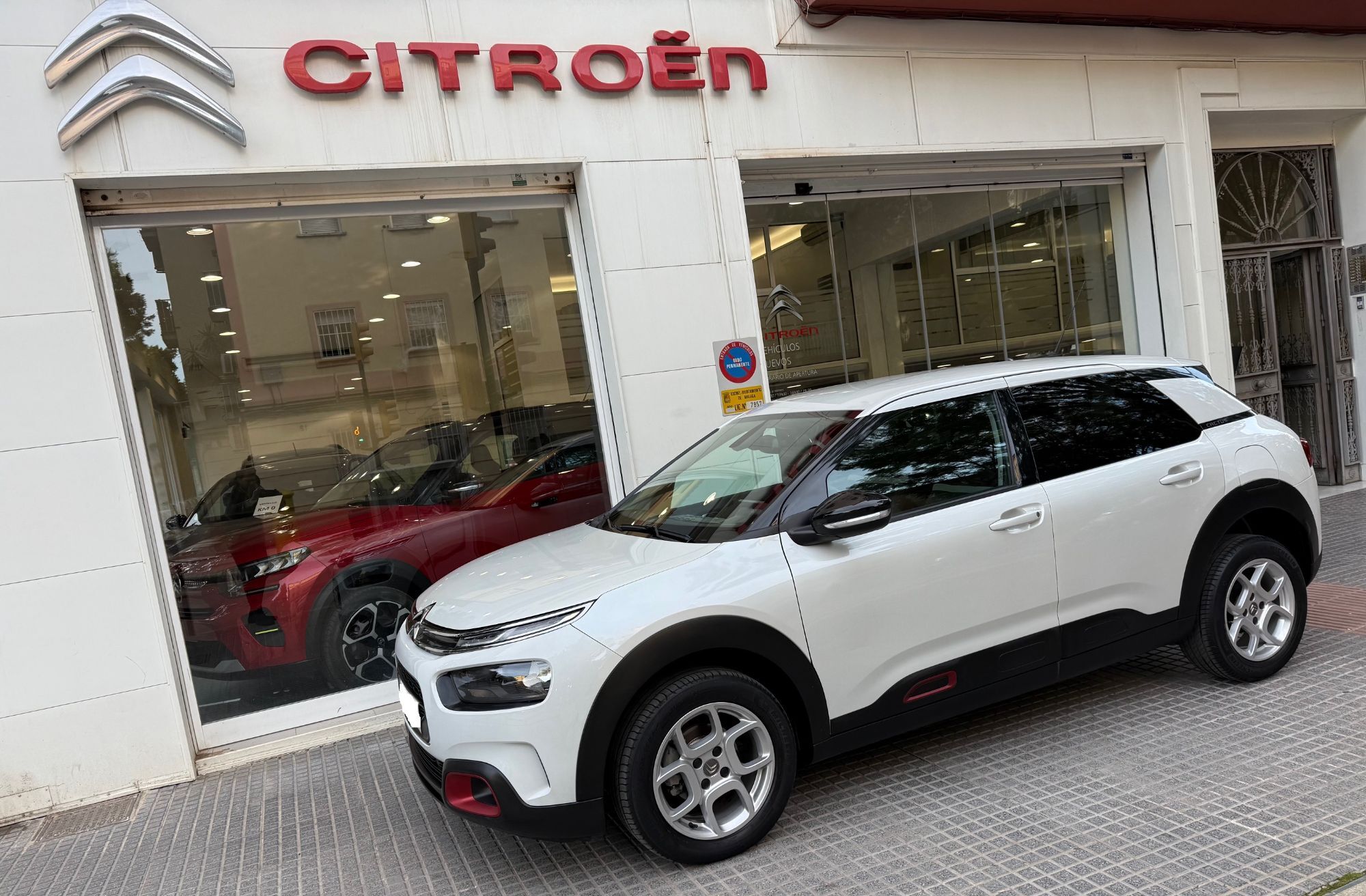 Foto del CITROEN C4 Cactus 1.2 PureTech S&S Shine 110