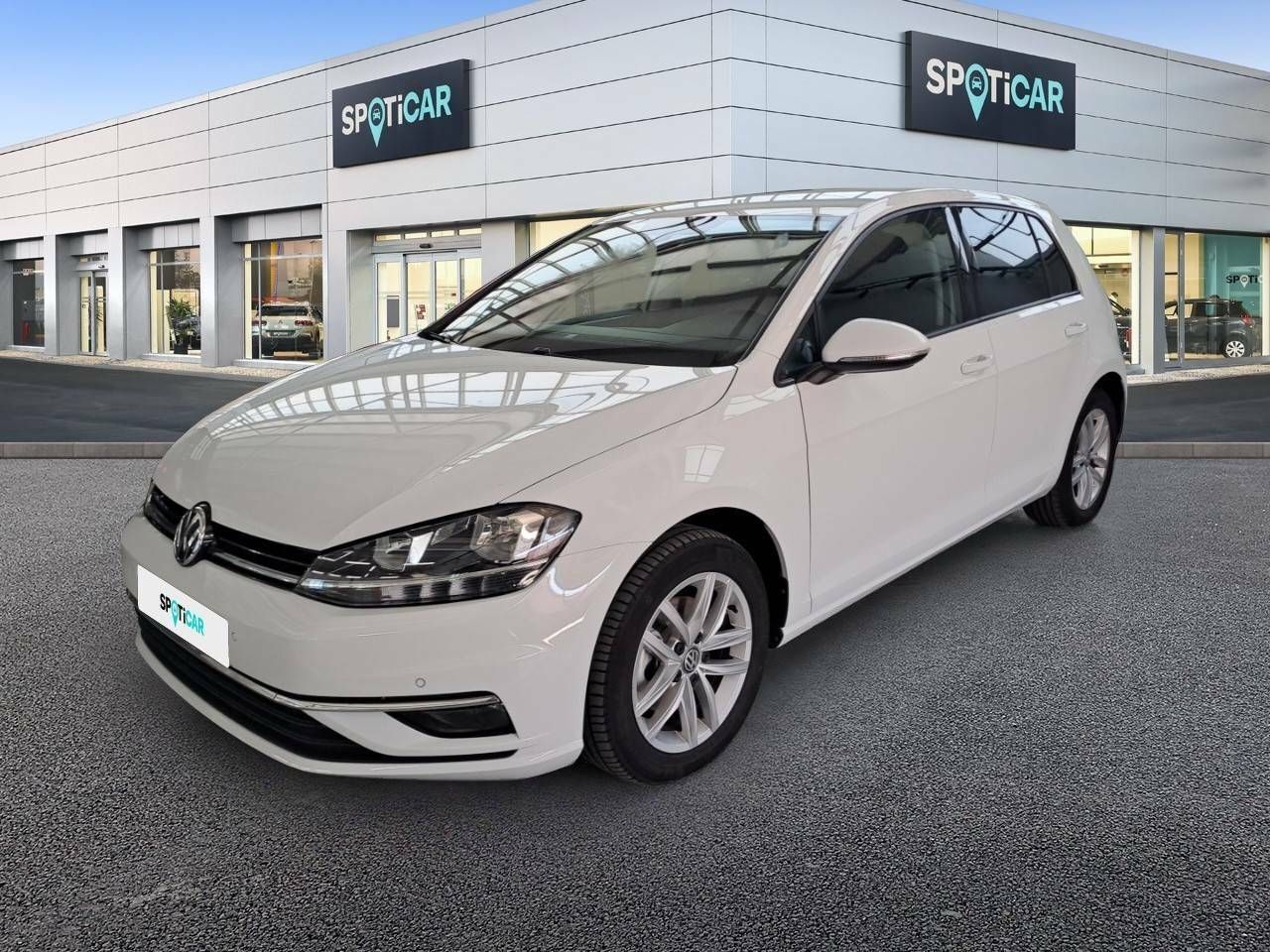 VOLKSWAGEN Golf (  1.4 TSI 92kW (125CV) Advance) en Girona