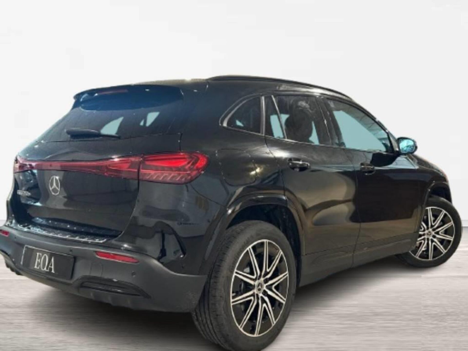 Imagen 2 de MERCEDES EQA